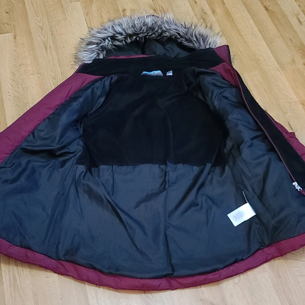 Free Country puffer coat w removable zipper fur hoodie maroon color size small - Picture 9 of 12